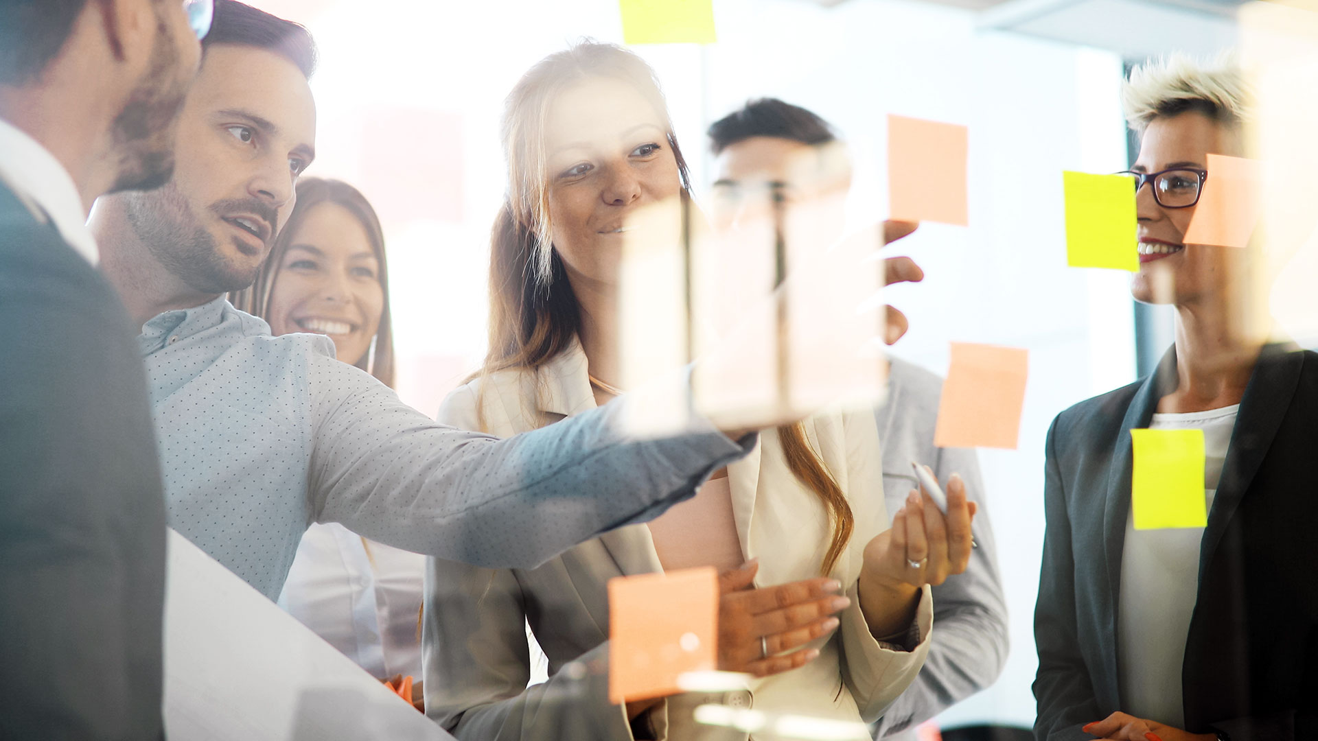 Digitalt understøttet grøn omstilling; Foran digitalt